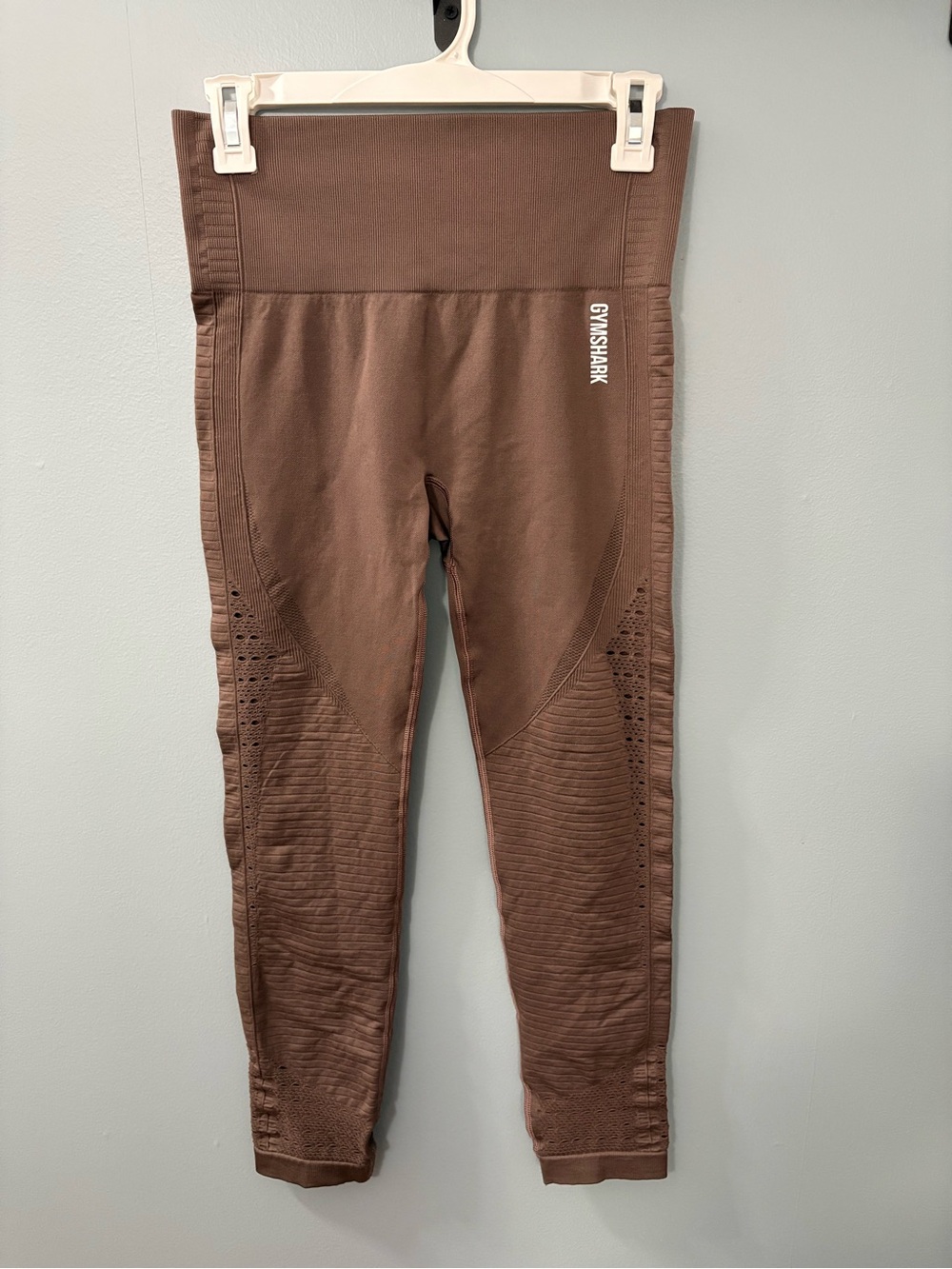 Gymshark Women’s High-Waist Taupe Seamless Leggings